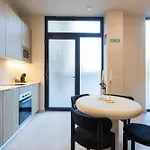 Loft - B 1-6 Smart Access & Urban Calm Apartman *