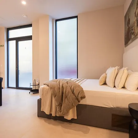 Loft - B 1-6 Smart Access & Urban Calm Apartmán *