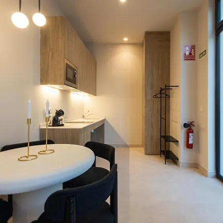 Apartmán Loft - B 1-6 Smart Access & Urban Calm *