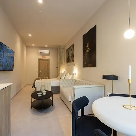 Loft - B 1-6 Smart Access & Urban Calm *