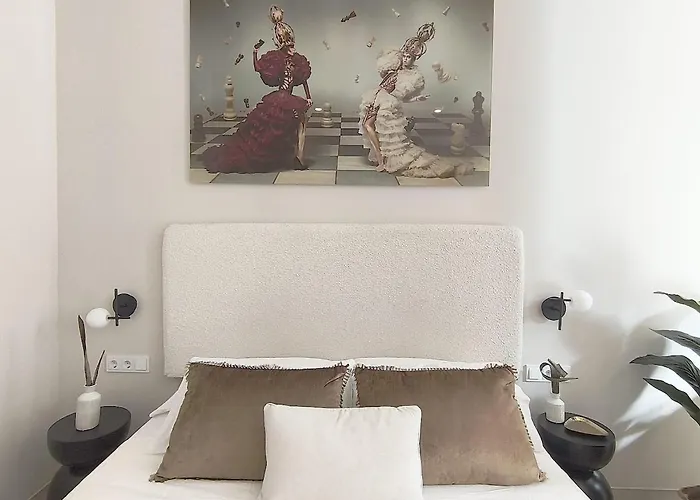 Loft - B4 Smart Access & Urban Calm